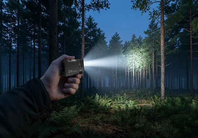 Дальность и геометрия светового луча фонаря-брелока Wuben G5 Black NEW